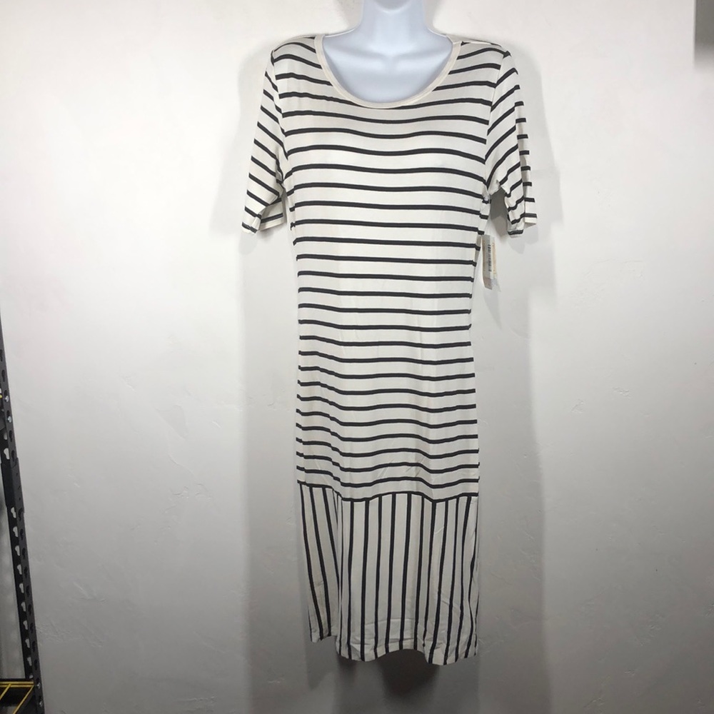 NWT LuLaRoe Julia white and black stripe dress med